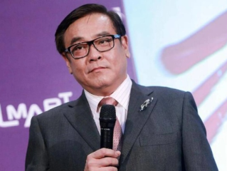 尔冬升，香港大咖的独行侠与编剧的守护者